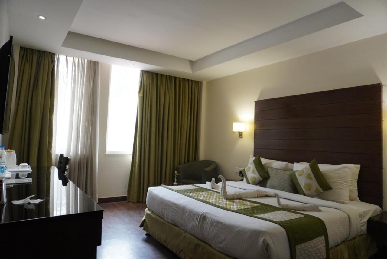Hotel Aravali Heights Αλγάρ Εξωτερικό φωτογραφία